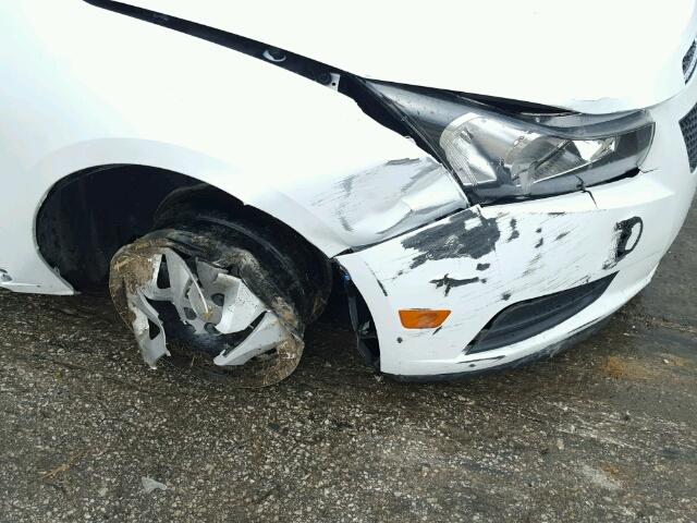 1G1PB5SH6D7232374 - 2013 CHEVROLET CRUZE LS 白色 照片 9