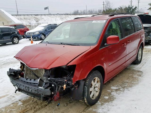 2A8HR54P88R774410 - 2008 CHRYSLER TOWN & COU RED photo 2