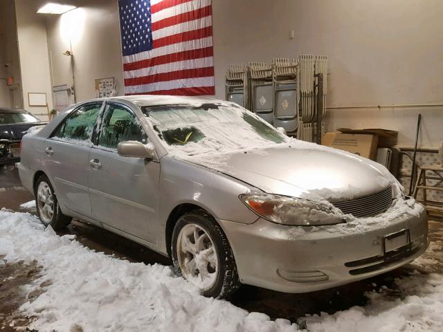 4T1BE32K34U844134 - 2004 TOYOTA CAMRY LE SILVER photo 1