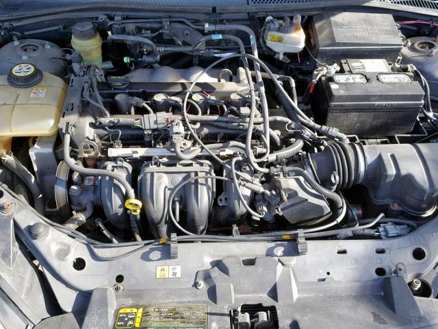 1FAFP34N35W288085 - 2005 FORD FOCUS ZX4 GRAY photo 7