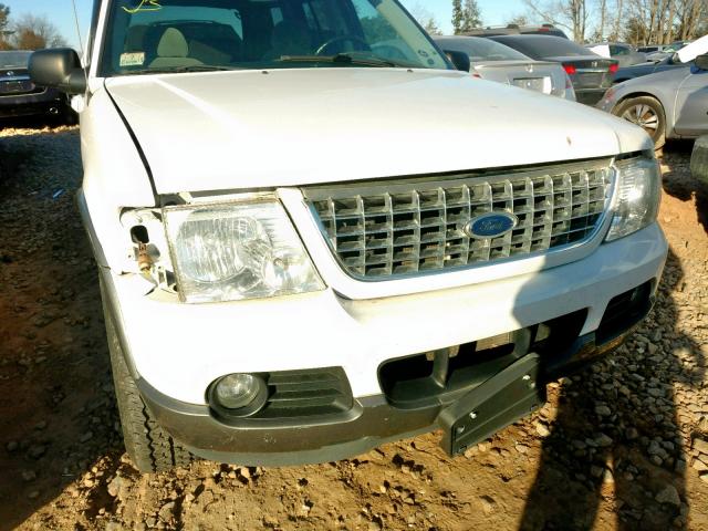 1FMZU73E15UA68668 - 2005 FORD EXPLORER X WHITE photo 9