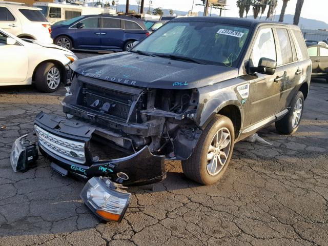 SALFR2BG3EH391913 - 2014 LAND ROVER LR2 HSE BLACK photo 2