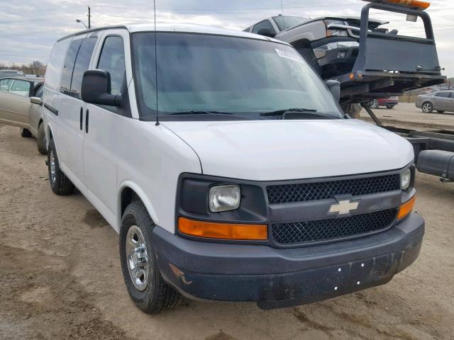 1GCFG15T871204922 - 2007 CHEVROLET EXPRESS G1 WHITE photo 1
