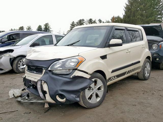 KNDJT2A69D7563197 - 2013 KIA SOUL + CREAM photo 2