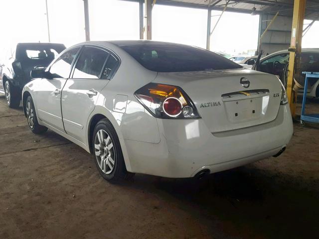 1N4AL21E09N411289 - 2009 NISSAN ALTIMA 2.5 WHITE photo 3