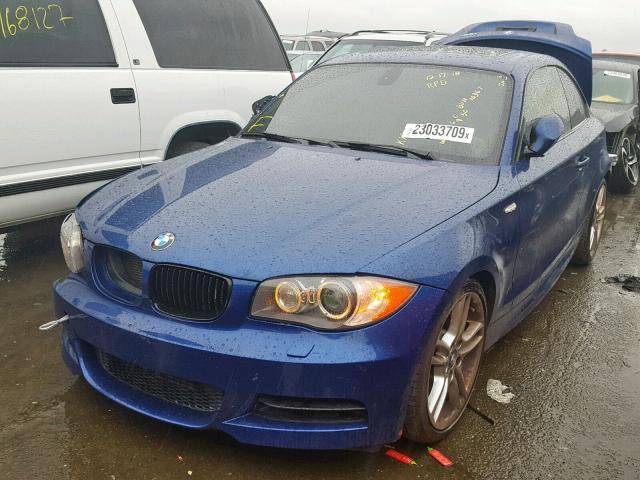 WBAUC9C50BVM10367 - 2011 BMW 135 I BLUE photo 2