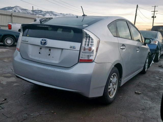 JTDKN3DU0B1437986 - 2011 TOYOTA PRIUS SILVER photo 4