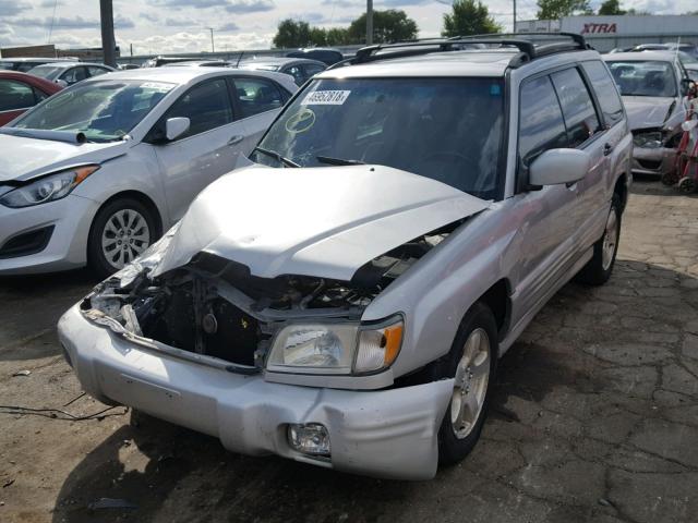 JF1SF65651H711709 - 2001 SUBARU FORESTER S 银色 照片 2