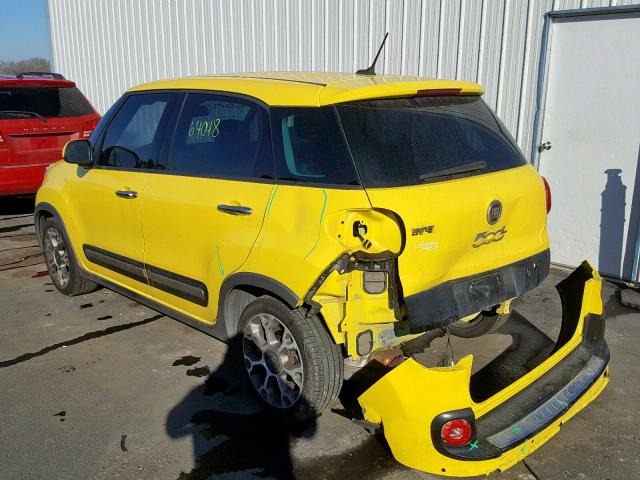 ZFBCFADH3EZ020542 - 2014 FIAT 500L TREKK YELLOW photo 3