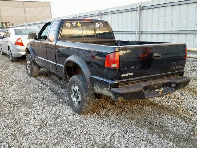 1GCCT19W318119326 - 2001 CHEVROLET S TRUCK S1 BLACK photo 3