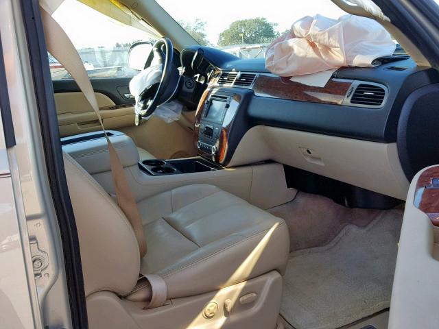3GNFC16J68G259081 - 2008 CHEVROLET SUBURBAN C 金色 照片 5