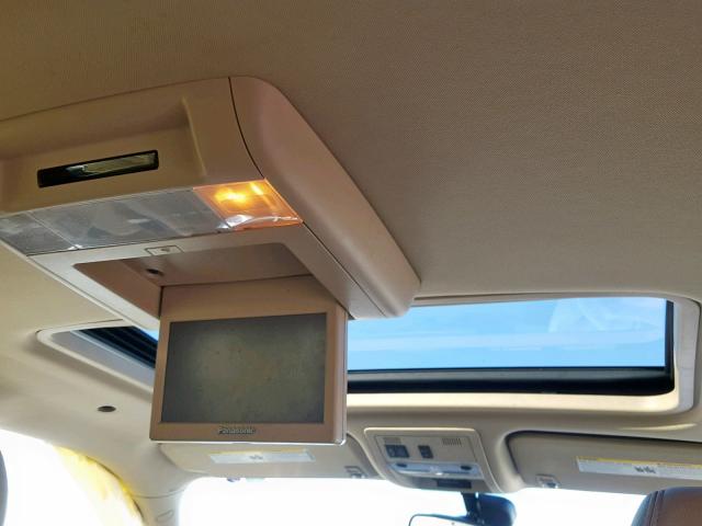 3GNFC16J68G259081 - 2008 CHEVROLET SUBURBAN C 金色 照片 9