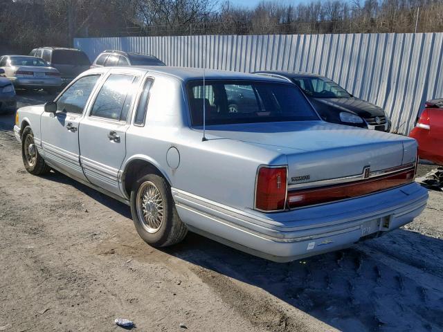 1LNLM81W3PY721147 - 1993 LINCOLN TOWN CAR E BLUE photo 3