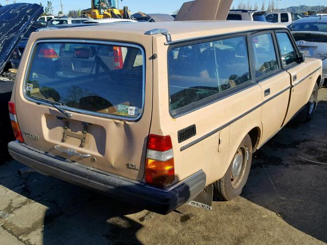 YV1AX8855E1578914 - 1984 VOLVO 245 DL TAN photo 4