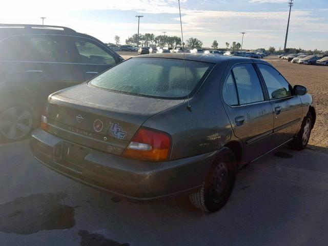 1N4DL01D0WC235585 - 1998 NISSAN ALTIMA XE BROWN photo 4