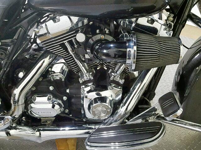 1HD1KB4179Y680165 - 2009 HARLEY-DAVIDSON FLHX BLACK photo 11