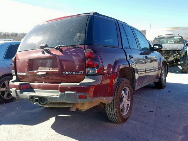 1GNDT13S042334297 - 2004 CHEVROLET TRAILBLAZE MAROON photo 4