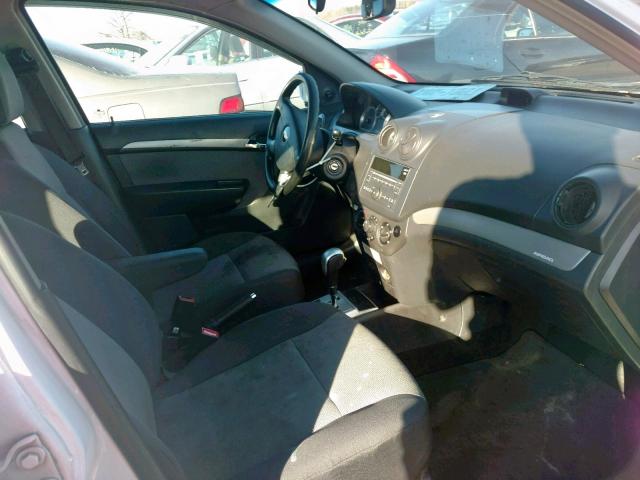 KL1TD66E29B311591 - 2009 CHEVROLET AVEO LS WHITE photo 5