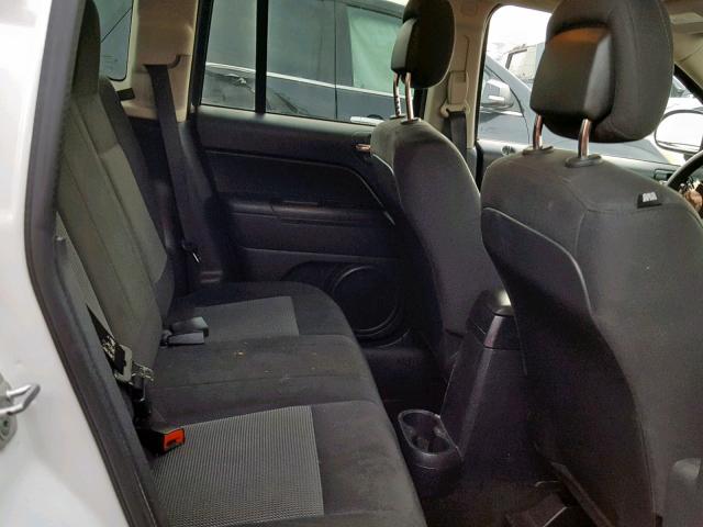 1C4NJDBB7ED530894 - 2014 JEEP COMPASS SP თეთრი ფოტო 6