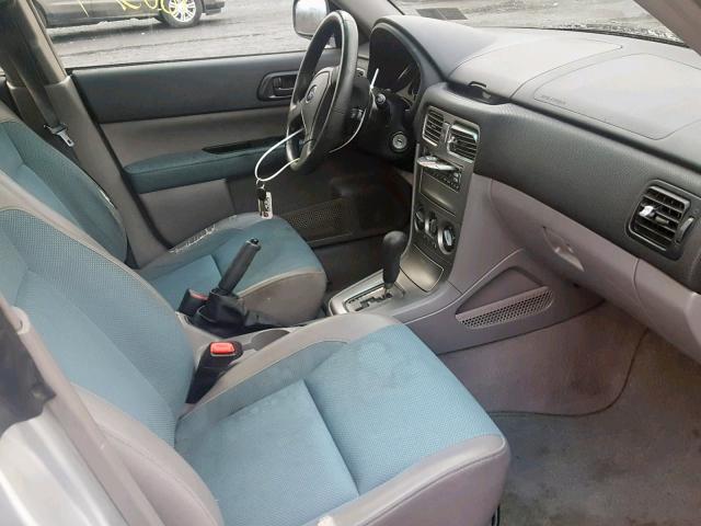 JF1SG63615H724088 - 2005 SUBARU FORESTER 2 Сріблястий фото 5