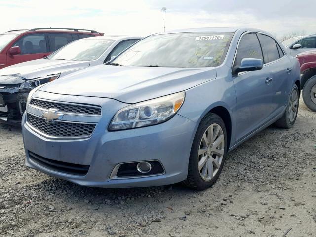 1G11H5SA8DU113251 - 2013 CHEVROLET MALIBU LTZ BLUE photo 2