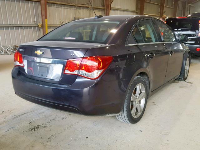 1G1PE5SB3F7162290 - 2015 CHEVROLET CRUZE LT GRAY photo 4