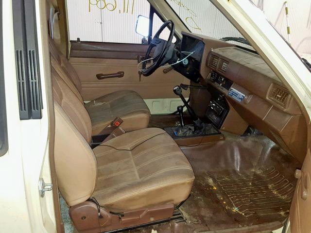 JT4RN66D6E5009088 - 1984 TOYOTA PICKUP XTR TAN photo 5