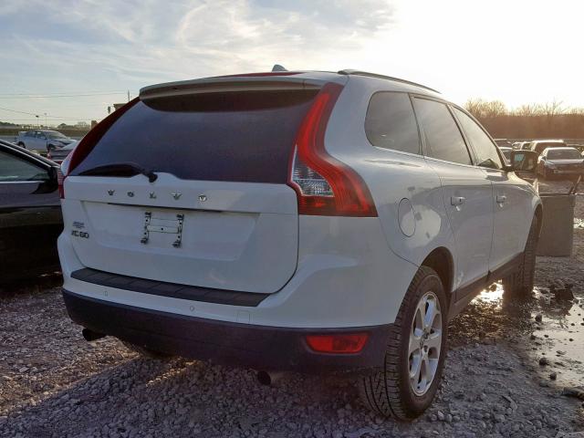 YV4952DL9C2242123 - 2012 VOLVO XC60 3.2 WHITE photo 4