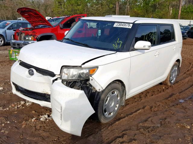 JTLZE4FE6DJ036976 - 2013 TOYOTA SCION XB WHITE photo 2