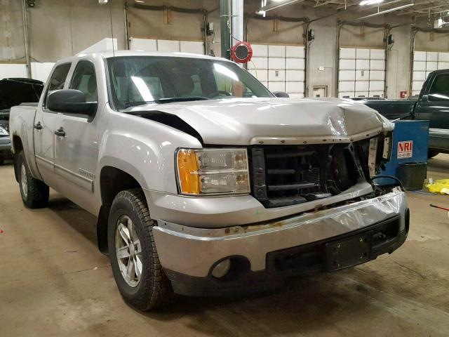 3GTEK13M47G521863 - 2007 GMC NEW SIERRA SILVER photo 1