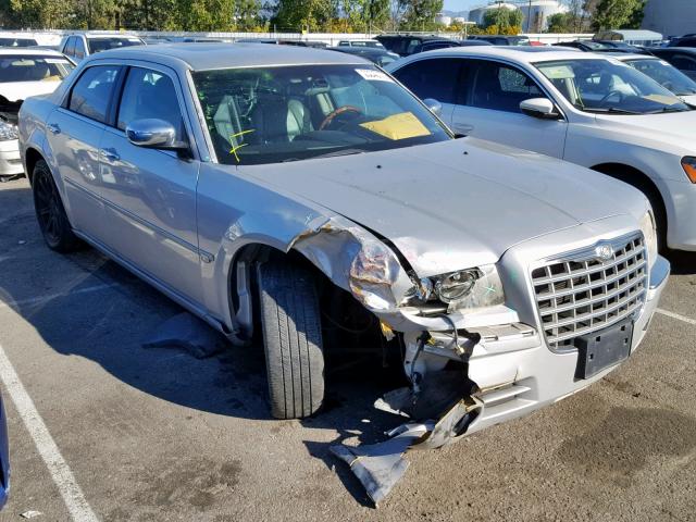 2C3JA63HX5H136049 - 2005 CHRYSLER 300C SILVER photo 1