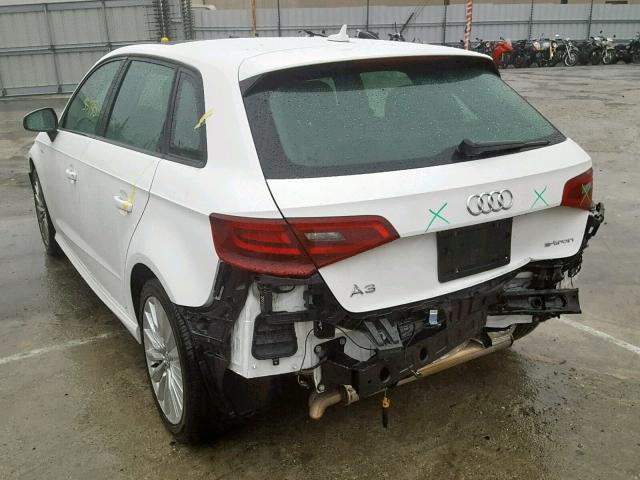 WAUUPBFFXGA113170 - 2016 AUDI A3 E-TRON WHITE photo 3