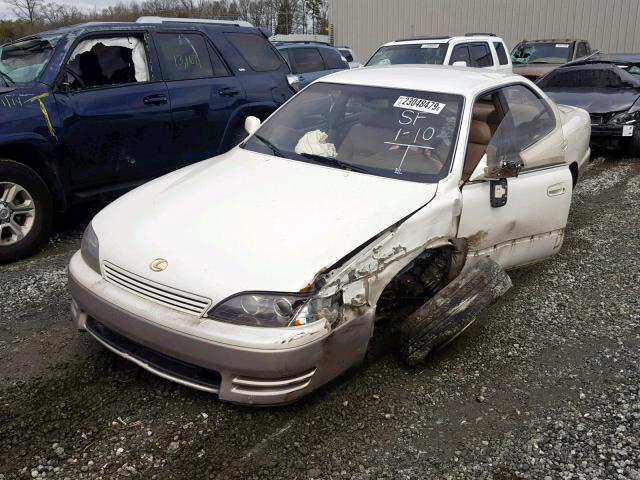 JT8GK13T6S0107687 - 1995 LEXUS ES 300 WHITE photo 2