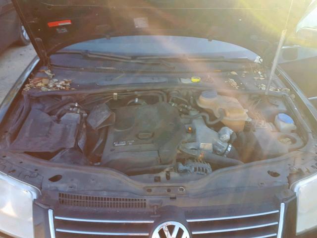 WVWVD63B92E406276 - 2002 VOLKSWAGEN PASSAT GLS BLACK photo 7