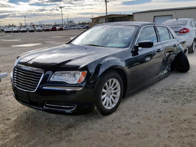 2C3CCAAG6CH174665 - 2012 CHRYSLER 300 BLACK photo 2