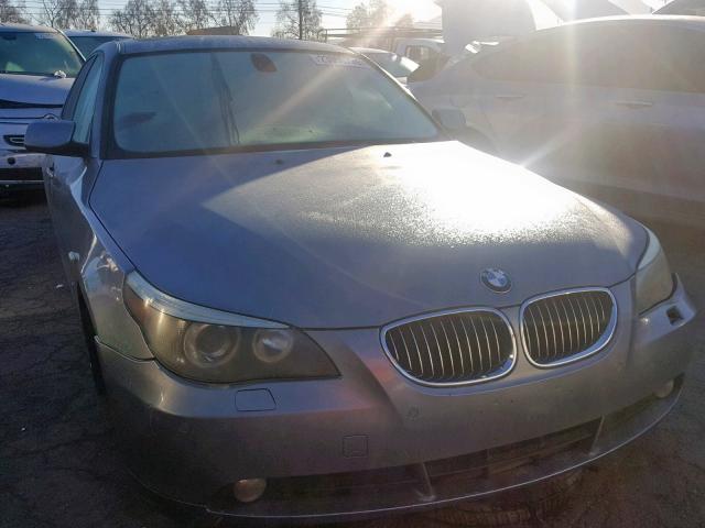 WBANB33554B111529 - 2004 BMW 545 I GRAY photo 1