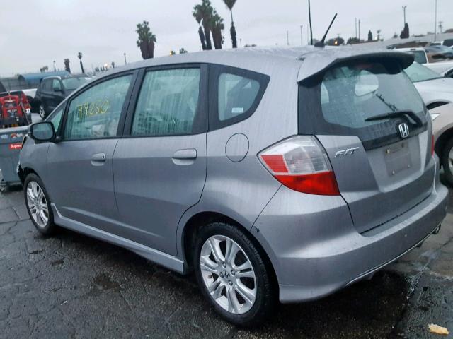 JHMGE88659S006464 - 2009 HONDA FIT SPORT GRAY photo 3