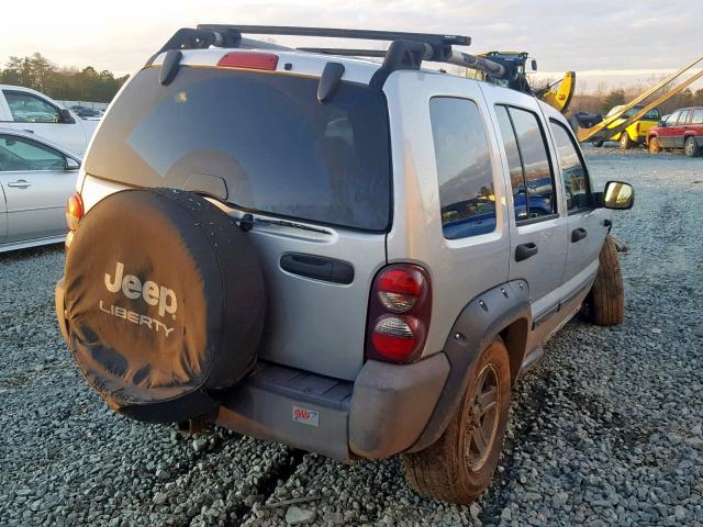 1J4GL38K86W219785 - 2006 JEEP LIBERTY RE SILVER photo 4