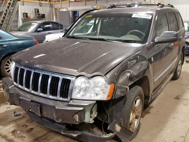 1J4HR58245C532802 - 2005 JEEP GRAND CHER GRAY photo 2