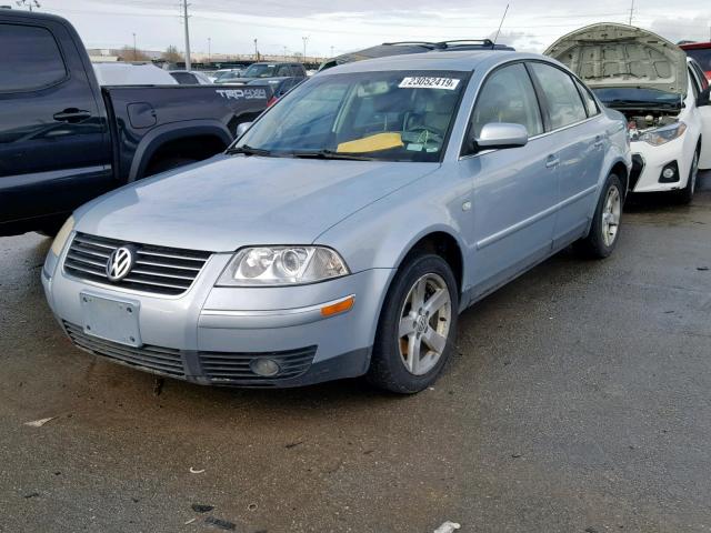 WVWTH63B34P048403 - 2004 VOLKSWAGEN PASSAT GLX 蓝色 照片 2