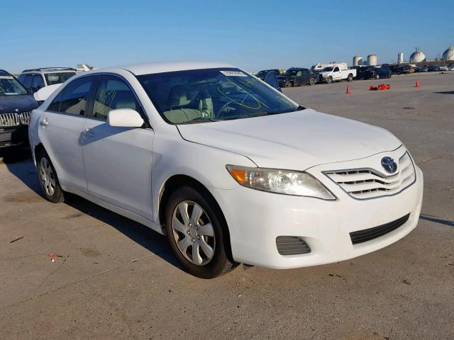 4T4BF3EK8BR186368 - 2011 TOYOTA CAMRY BASE 白色 照片 1