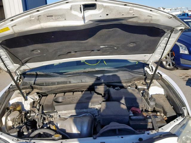 4T4BF3EK8BR186368 - 2011 TOYOTA CAMRY BASE 白色 照片 7