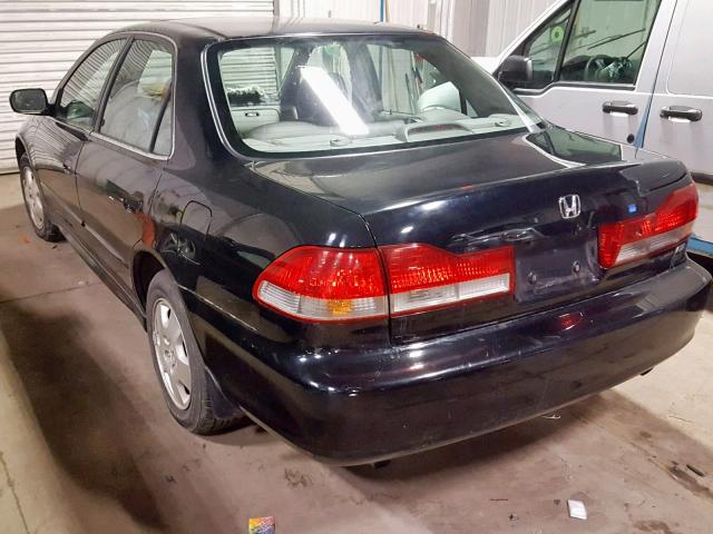 1HGCG16542A032689 - 2002 HONDA ACCORD EX BLACK photo 3