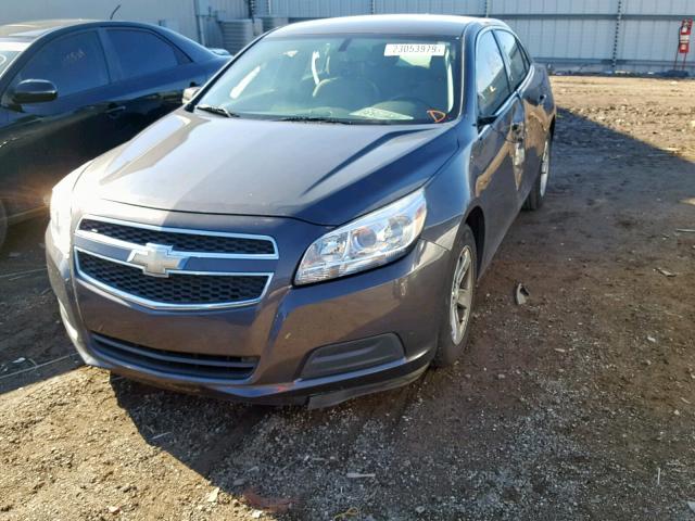 1G11C5SAXDF184695 - 2013 CHEVROLET MALIBU 1LT 灰色 照片 2