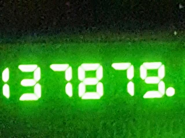 2MEFM75W7WX637139 - 1998 MERCURY GRAND MARQ 银色 照片 8