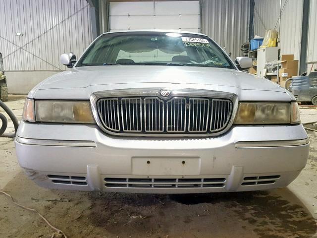 2MEFM75W7WX637139 - 1998 MERCURY GRAND MARQ 银色 照片 9