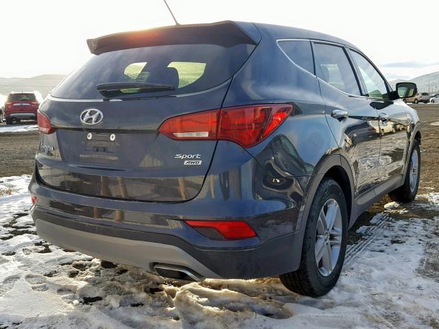 5XYZTDLB7JG572679 - 2018 HYUNDAI SANTA FE S CHARCOAL photo 4