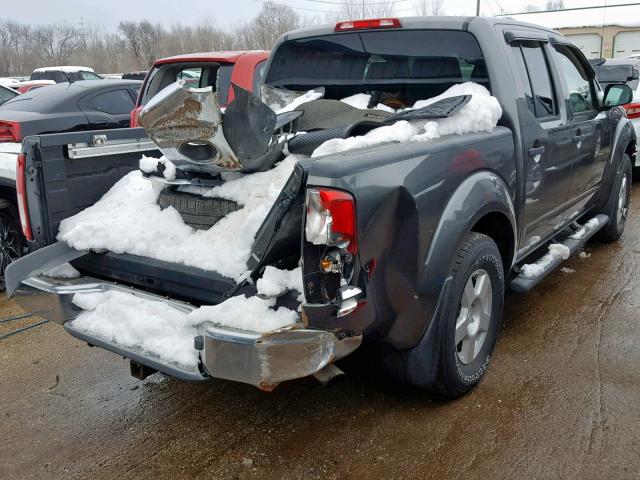 1N6AD07W38C415162 - 2008 NISSAN FRONTIER C GRAY photo 4