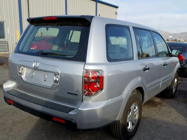 5FNYF18137B024423 - 2007 HONDA PILOT LX SILVER photo 4