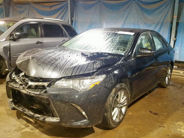 4T1BF1FK9HU274822 - 2017 TOYOTA CAMRY LE BLACK photo 2